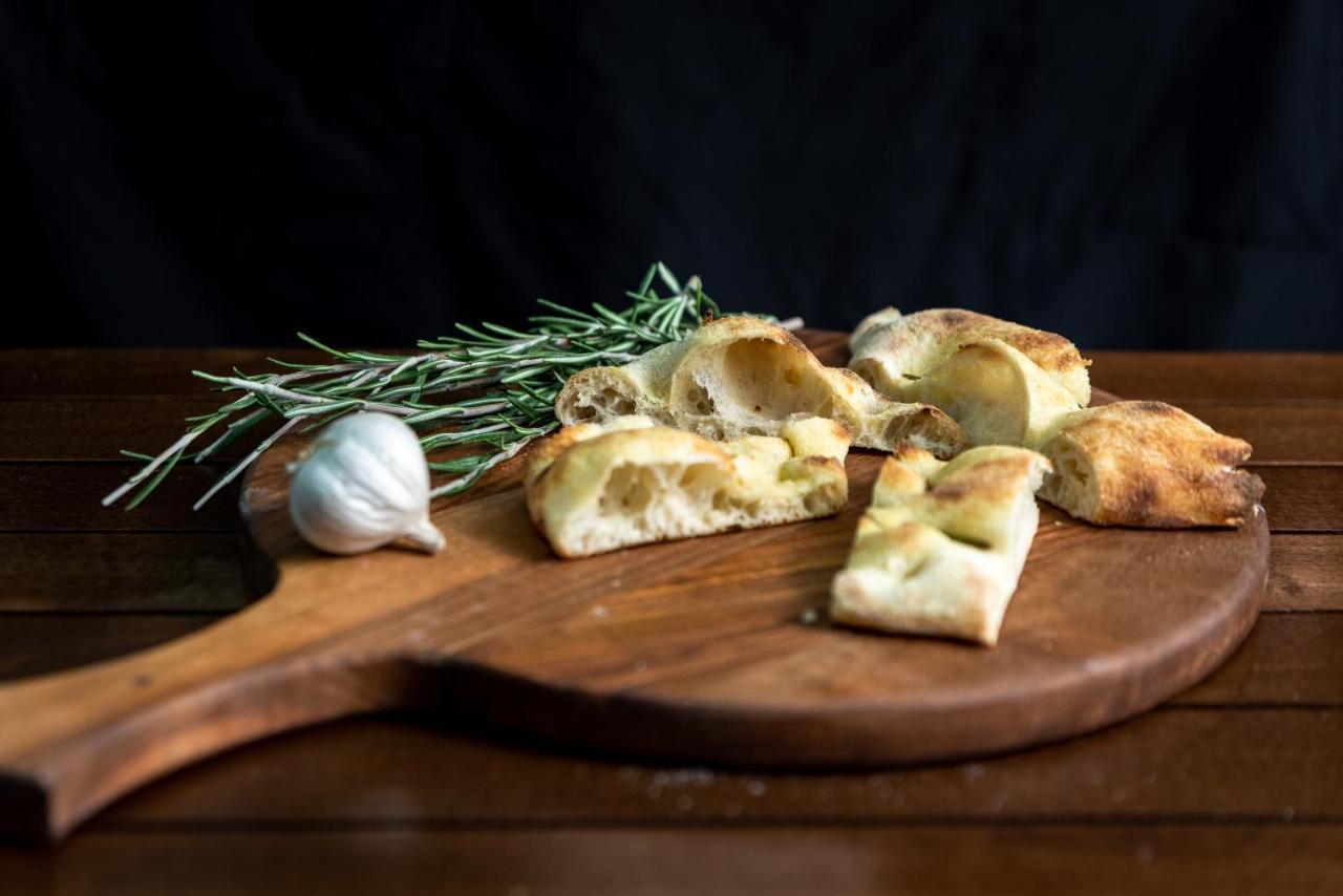 Spa Hotel Dvoretsa เวลินกราด ภายนอก รูปภาพ Ciabatta