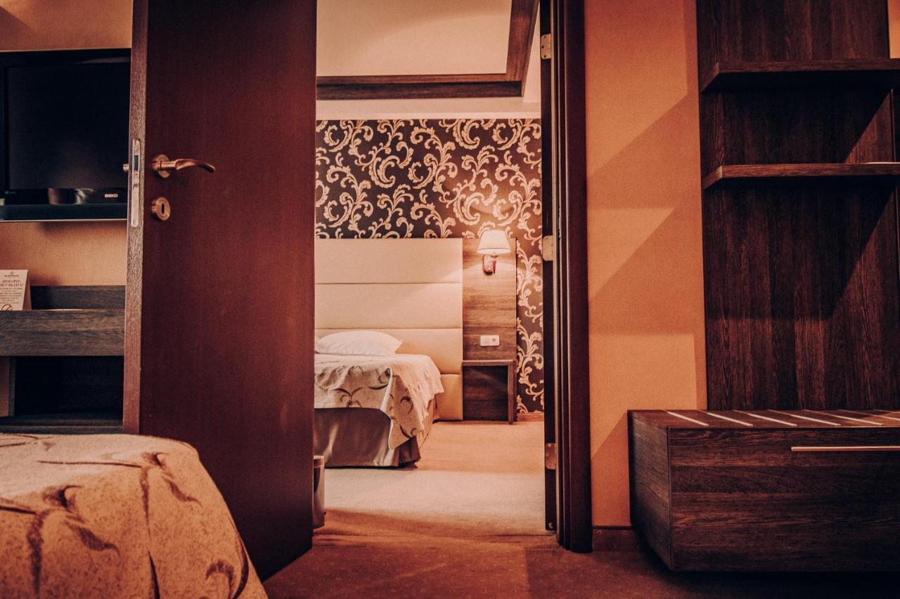 Spa Hotel Dvoretsa เวลินกราด ภายนอก รูปภาพ A room at the hotel